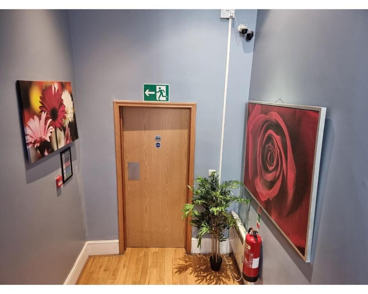 Fb2-Fantastic Basement Studio Good For 3 Near Hyde Park Londres Chambre photo